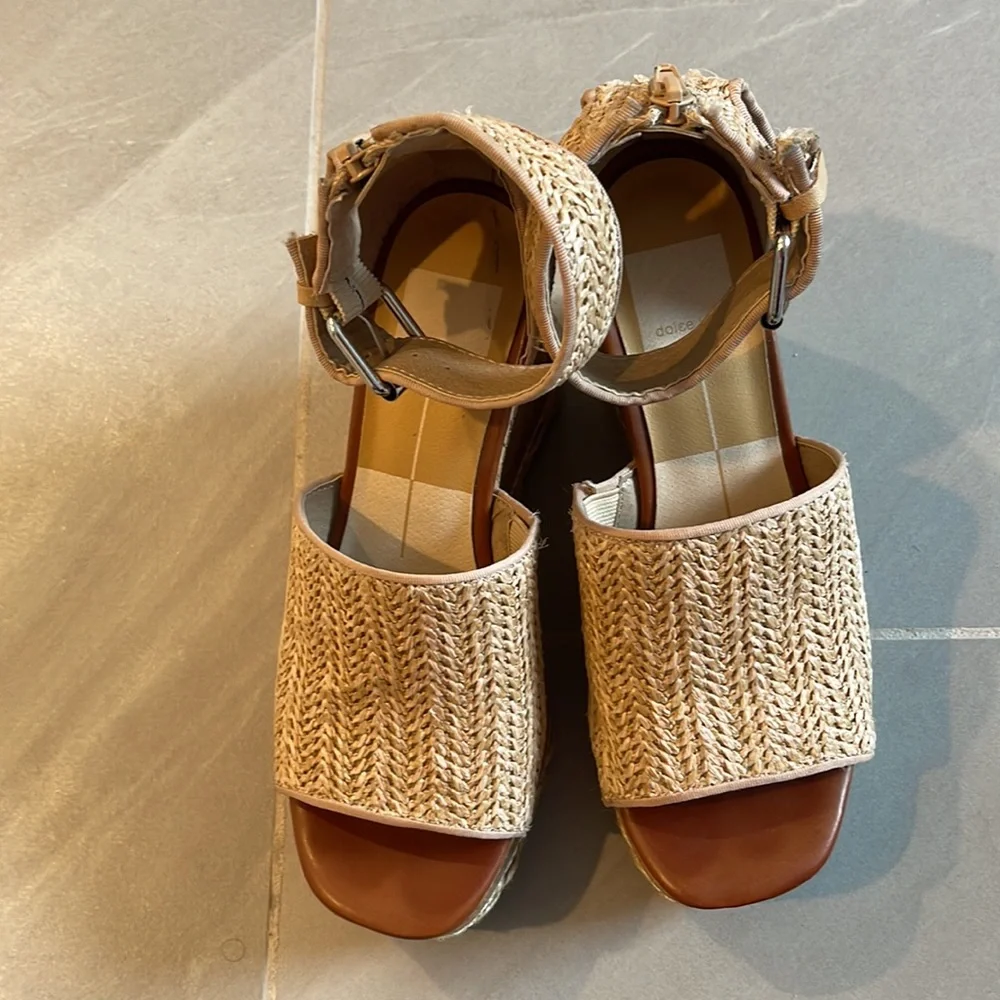 Dolce Vita platform sandals size 6.5 - Picture 3 of 8